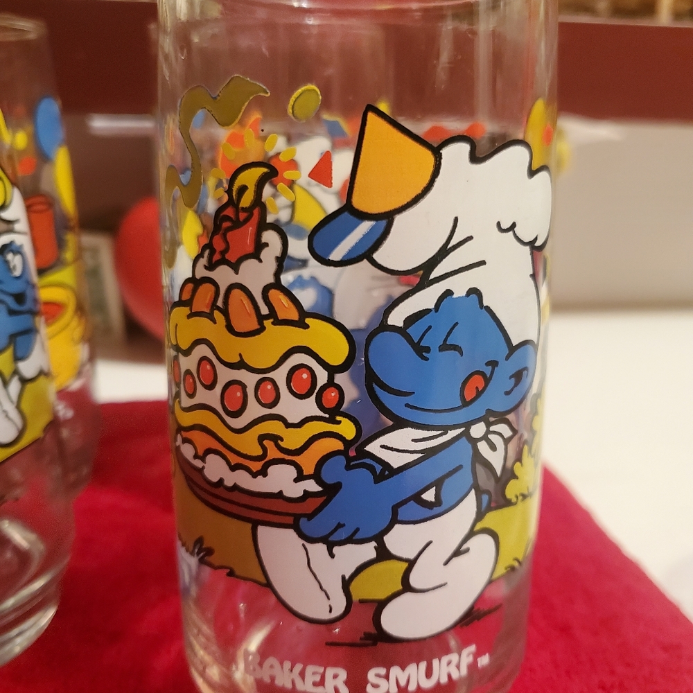 Collectable Baker Smurf Glass